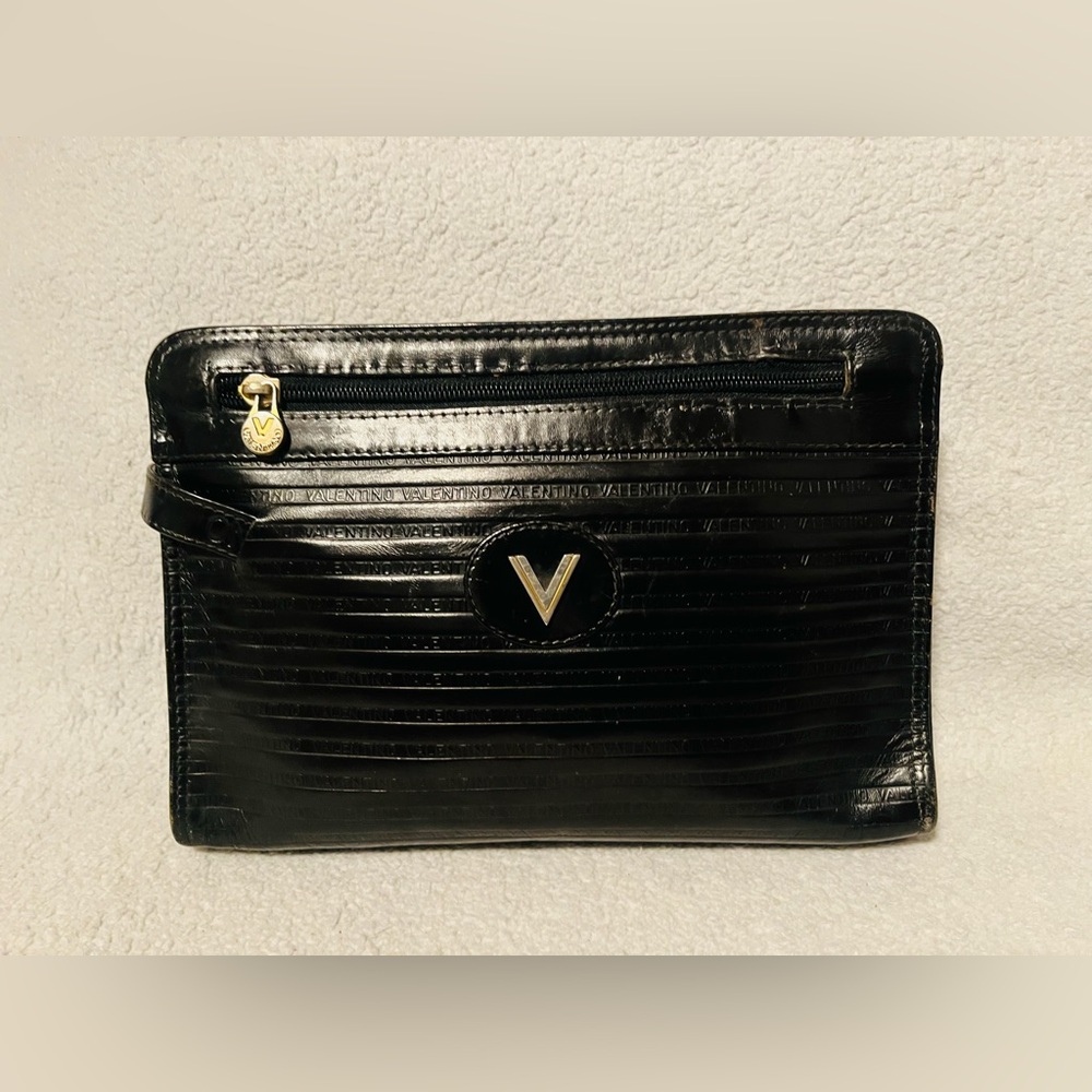 Mario Valentino Black Clutch/ Wristlet w/ Dust bag - Picture 16 of 16
